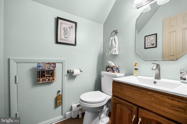 405 NEW RD, Southampton, NJ 08088