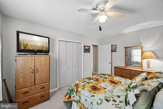 405 NEW RD, Southampton, NJ 08088