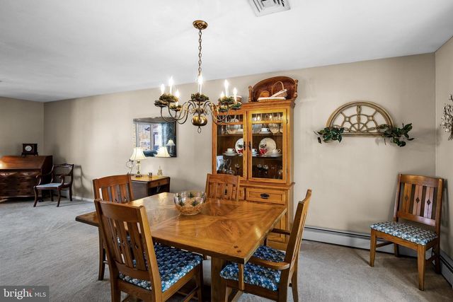 405 NEW RD, Southampton, NJ 08088