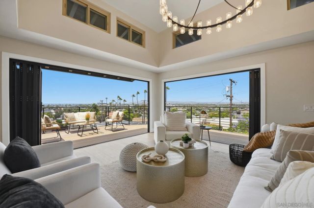 4484 Long Branch Avenue, San Diego, CA 92107