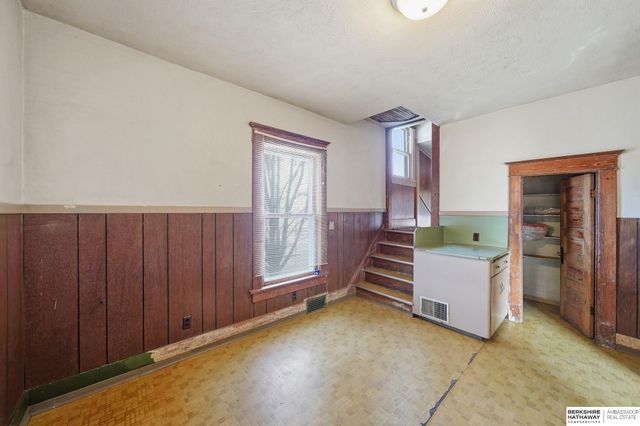 1801 Van Dorn Street, Lincoln, NE 68502