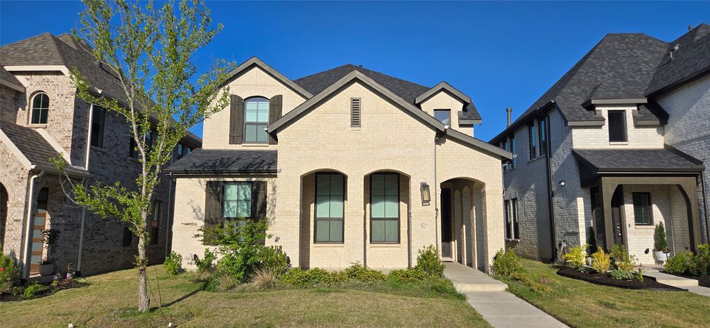8512 Heard Hill Drive, Mckinney, TX 75071