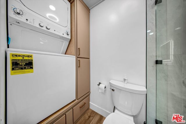 1083 Montauk Lane 2, Ventura, CA 93001