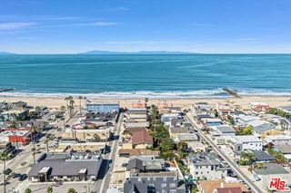 1083 Montauk Lane 2, Ventura, CA 93001