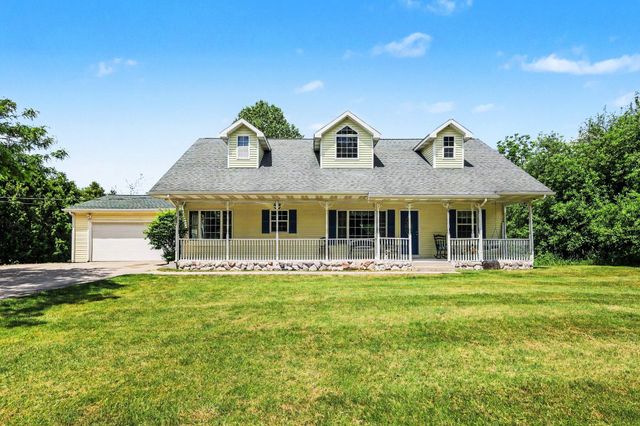 8857 52nd Street Se, Cascade Twp, MI 49301