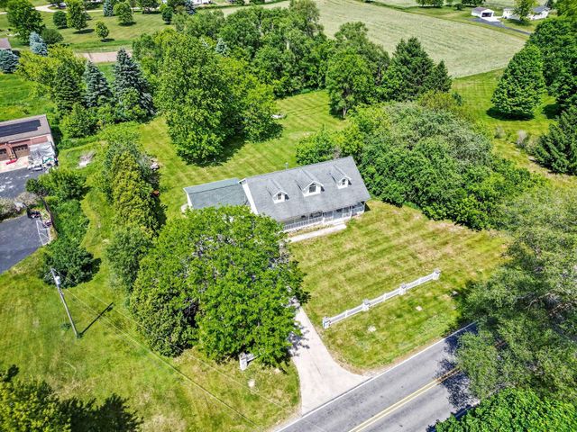 8857 52nd Street Se, Cascade Twp, MI 49301