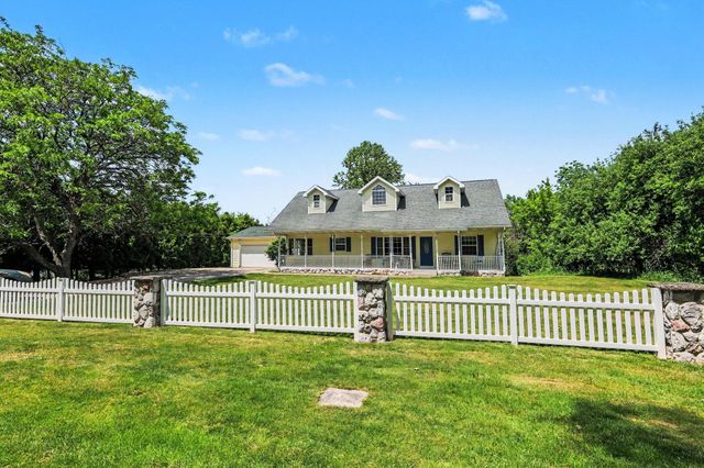 8857 52nd Street Se, Cascade Twp, MI 49301