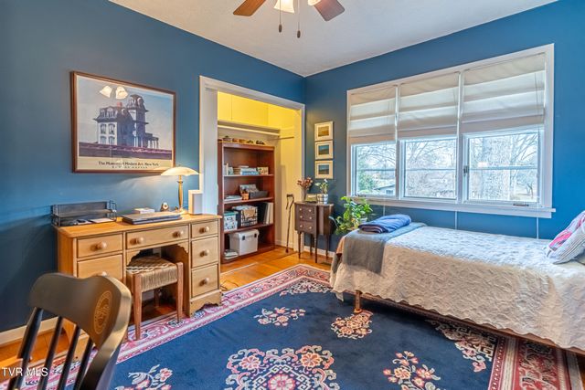 196 Northeast Crestview Drive, Abingdon, VA 24210