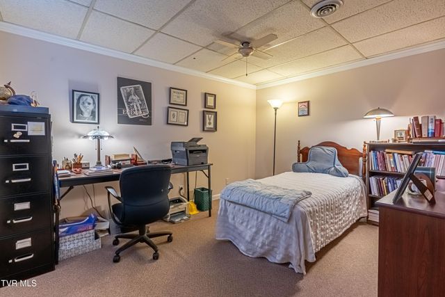 196 Northeast Crestview Drive, Abingdon, VA 24210