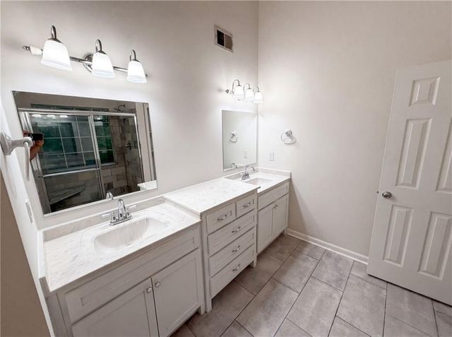 1800 Ivy Stone Court, Buford, GA 30519