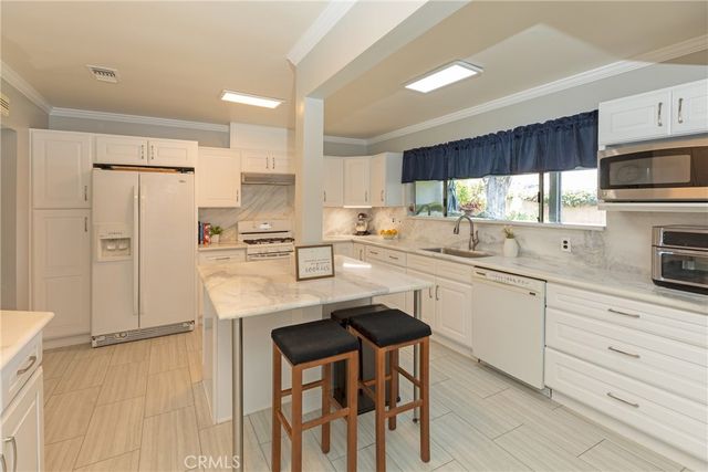 1879 Carol, Fullerton, CA 92833