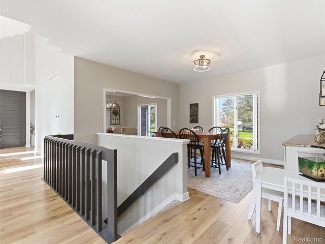 4227 Newcastle Drive, Orion Charter Township, MI 48348