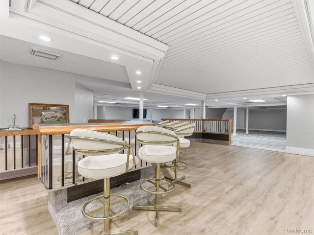 4227 Newcastle Drive, Orion Charter Township, MI 48348