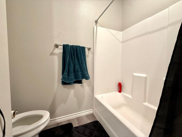 7004 10th Street, Lubbock, TX 79407