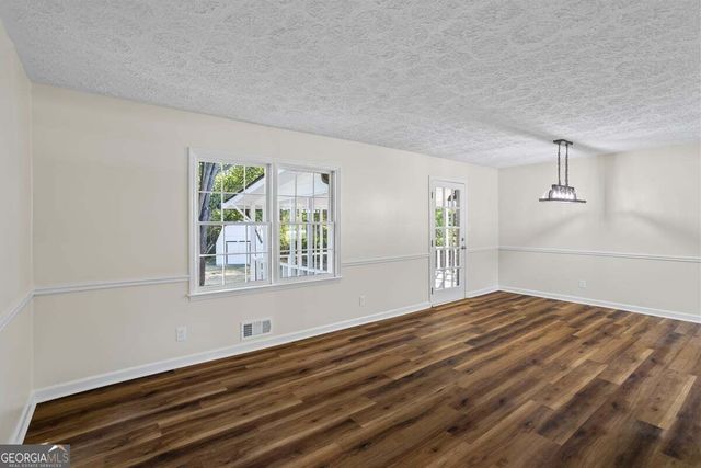 2826 Alamo Place, Snellville, GA 30078