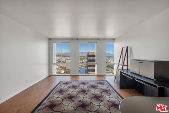 800 W 1st Street 2301, Los Angeles, CA 90012