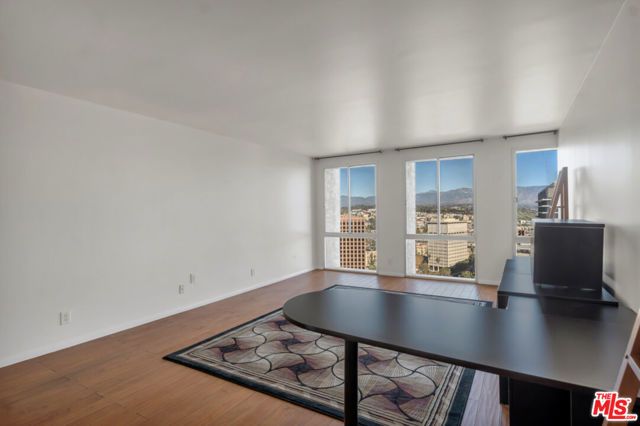 800 W 1st Street 2301, Los Angeles, CA 90012