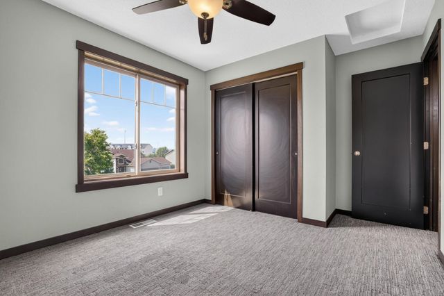 1587 Prairie View Lane NE, Sauk Rapids, MN 56379