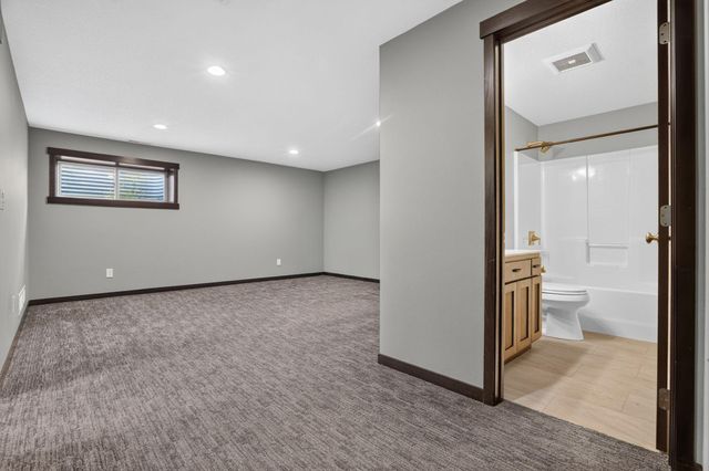 1587 Prairie View Lane NE, Sauk Rapids, MN 56379