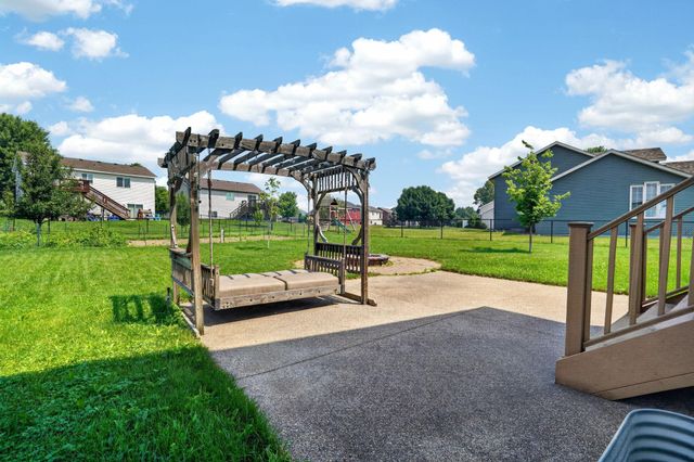 1587 Prairie View Lane NE, Sauk Rapids, MN 56379