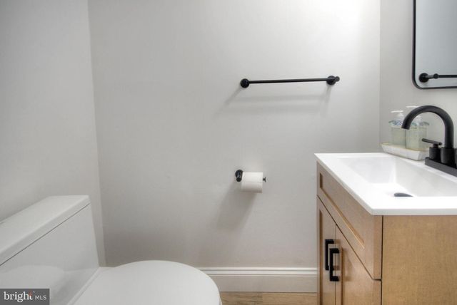 924 CROPWELL RD, Cherry Hill, NJ 08003