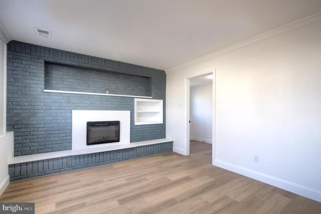 924 CROPWELL RD, Cherry Hill, NJ 08003