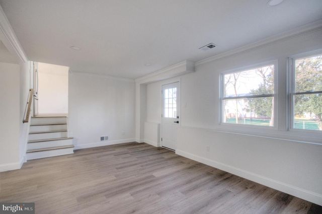 924 CROPWELL RD, Cherry Hill, NJ 08003