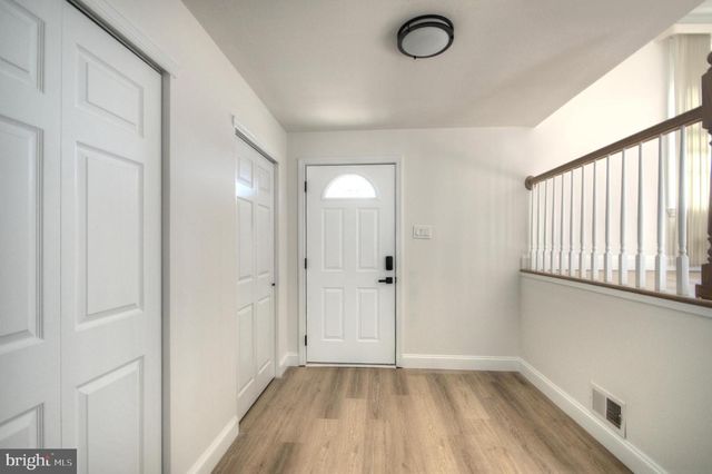 924 CROPWELL RD, Cherry Hill, NJ 08003