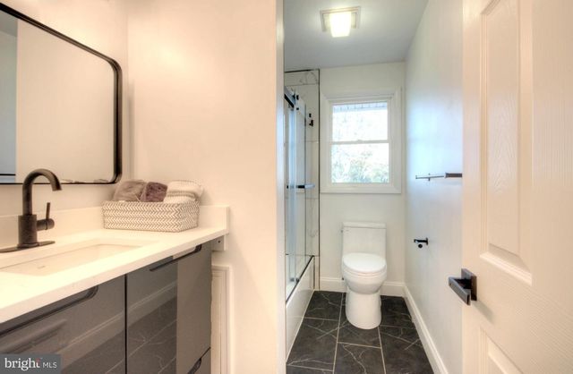 924 CROPWELL RD, Cherry Hill, NJ 08003