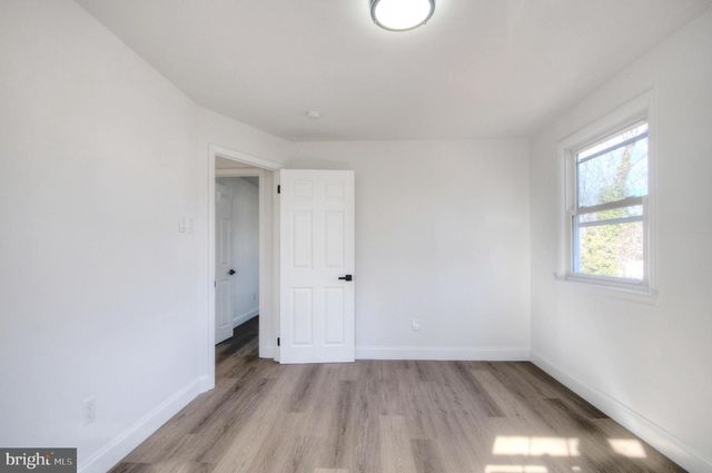 924 CROPWELL RD, Cherry Hill, NJ 08003