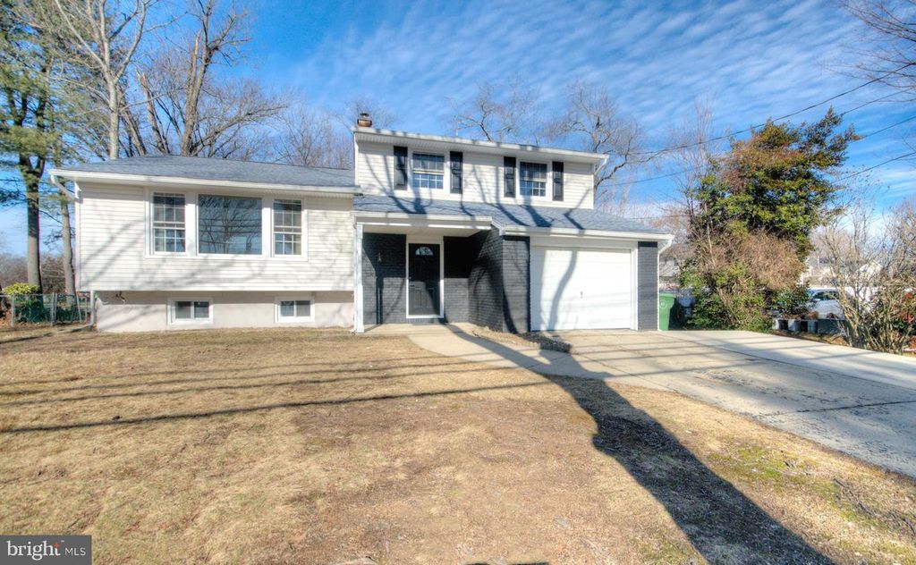 924 CROPWELL RD, Cherry Hill, NJ 08003