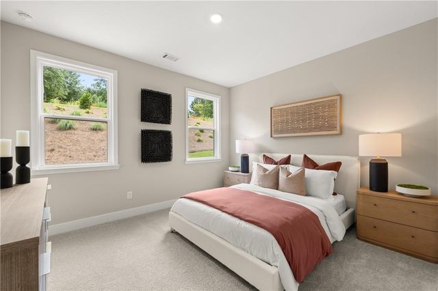 1041 Reagan Drive, Madison, GA 30650