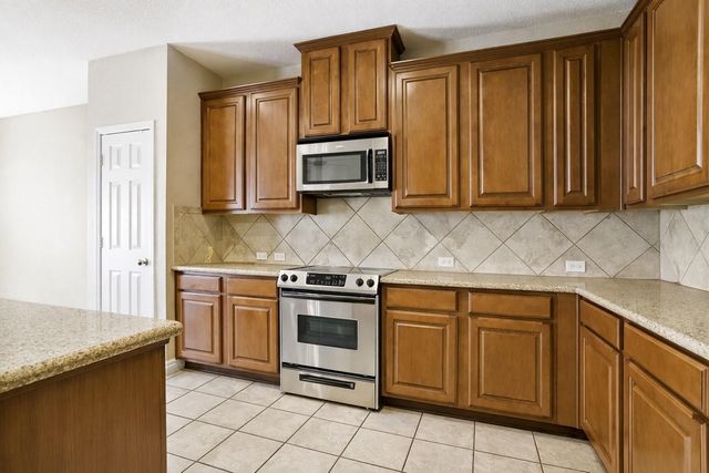 15712 Ringdove Court, Fort Worth, TX 76262