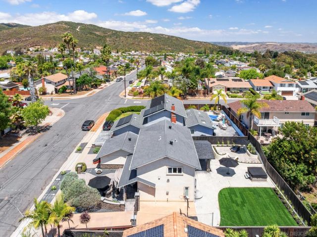 7071 Bobhird, San Diego, CA 92119