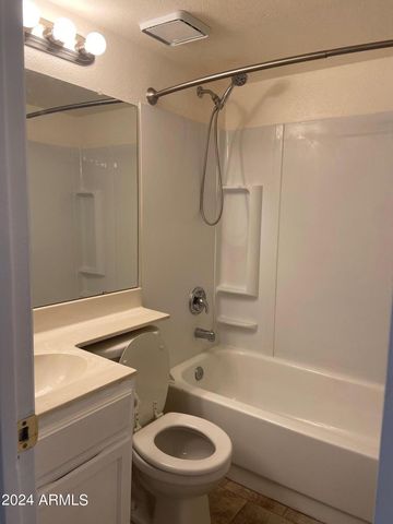 8888 N 47TH Avenue 244, Glendale, AZ 85302