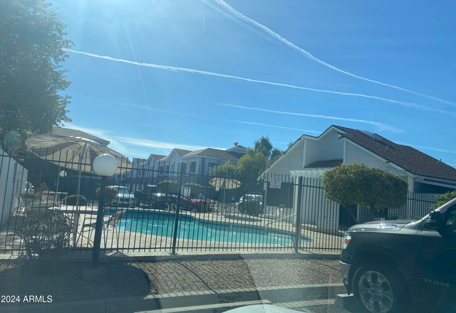 8888 N 47TH Avenue 244, Glendale, AZ 85302