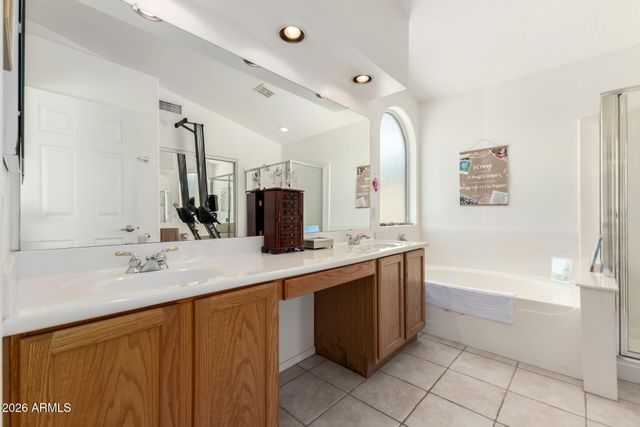 2328 N TIERRA ALTA Circle, Mesa, AZ 85207