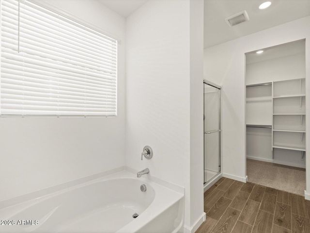 32924 N CLARET Court, San Tan Valley, AZ 85143