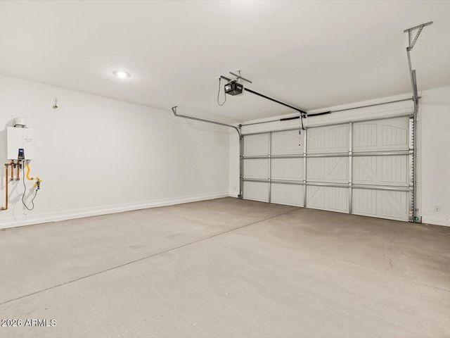 32924 N CLARET Court, San Tan Valley, AZ 85143