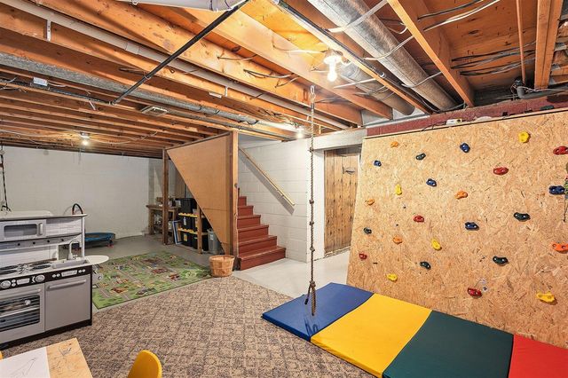 12799 144th Avenue, Grand Haven, MI 49417