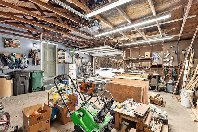 12799 144th Avenue, Grand Haven, MI 49417