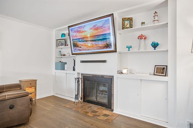 723 Arbor Court, South Haven, MI 49090