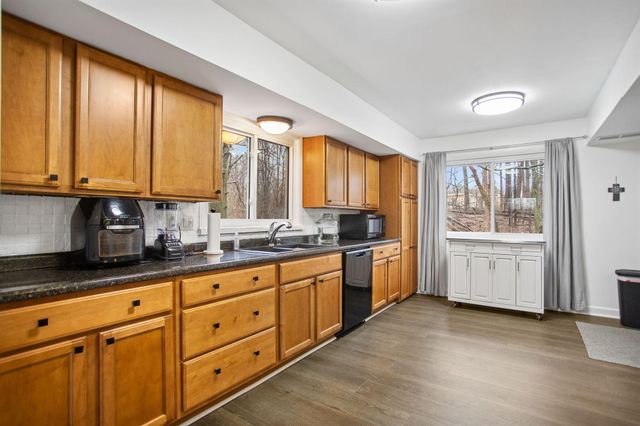 723 Arbor Court, South Haven, MI 49090