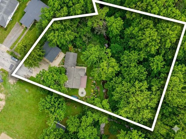 723 Arbor Court, South Haven, MI 49090