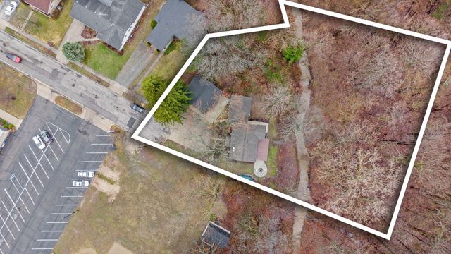 723 Arbor Court, South Haven, MI 49090