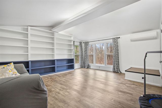 723 Arbor Court, South Haven, MI 49090