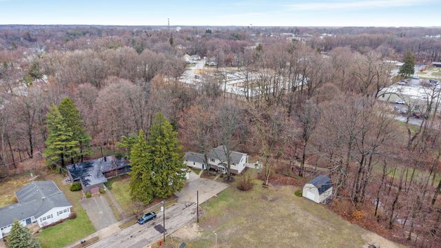 723 Arbor Court, South Haven, MI 49090