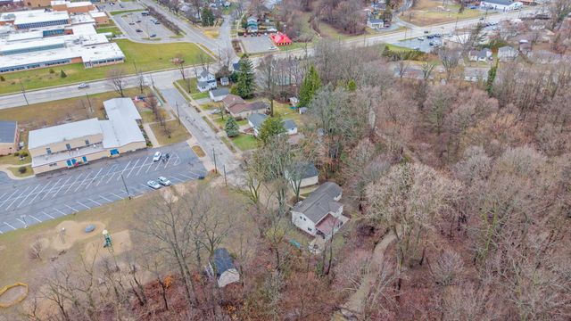 723 Arbor Court, South Haven, MI 49090