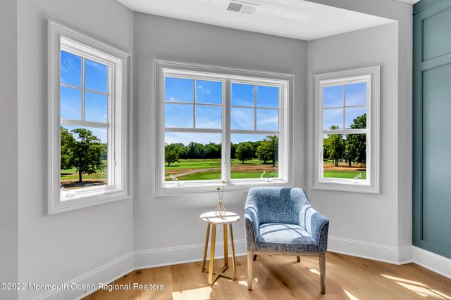 116 Eagle Way, Eatontown, NJ 07724