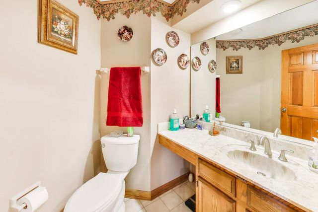 1120 Redwood Drive, Algonquin, IL 60102